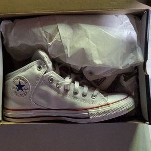 White converse chuck Taylor's All-Stars unisex brand new